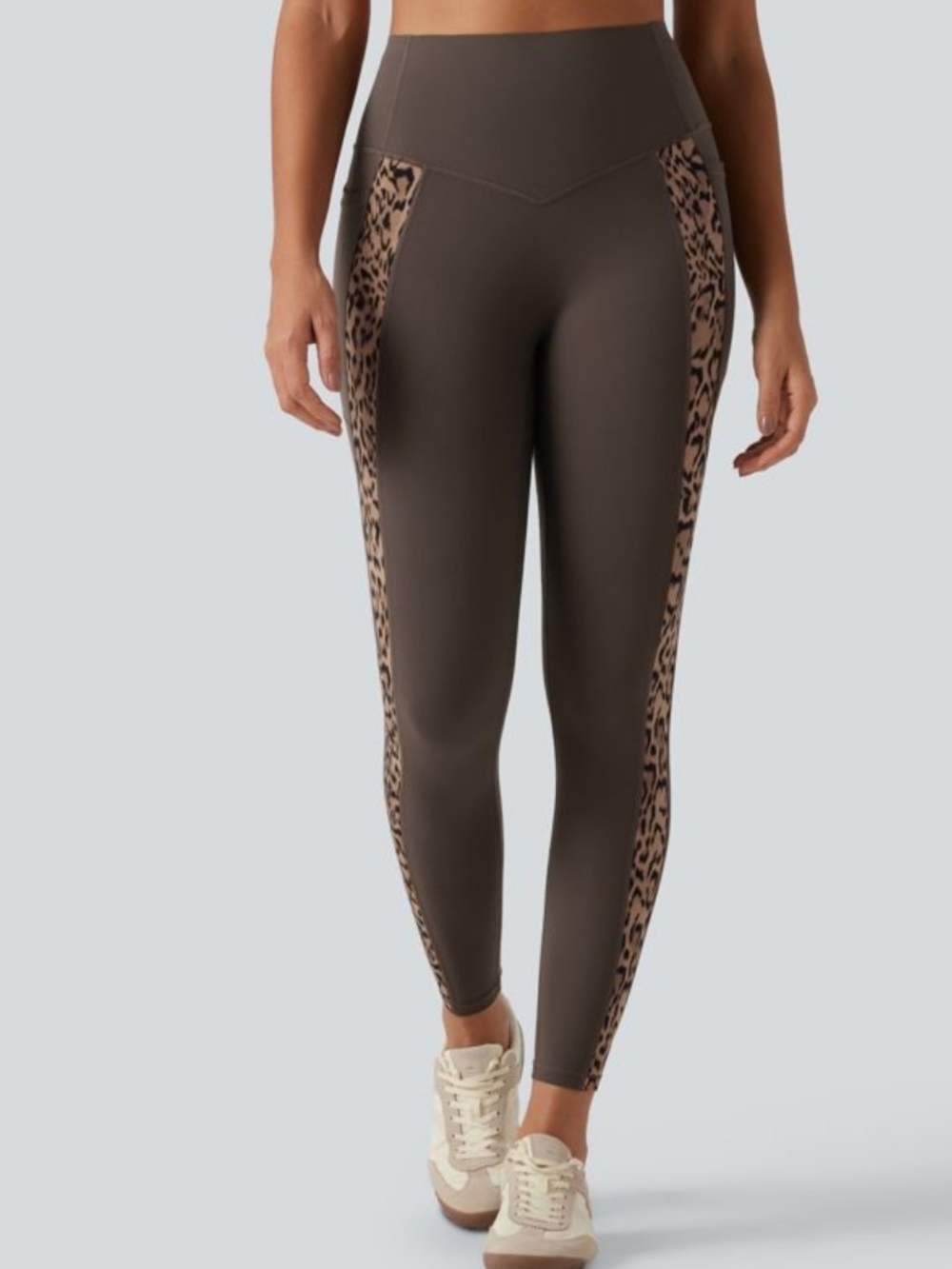 🐆HALARA Brown Leggings with Leopard Side Panels💕